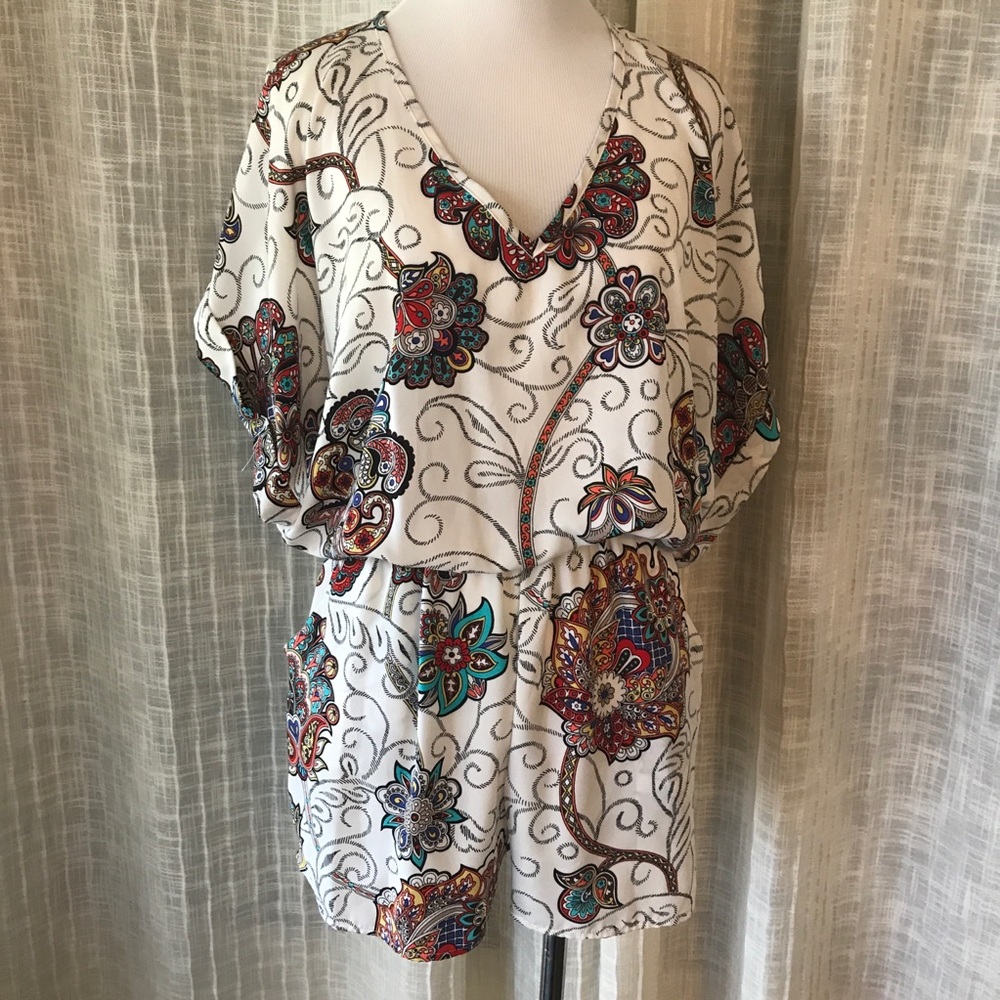 Floral Romper with pockets